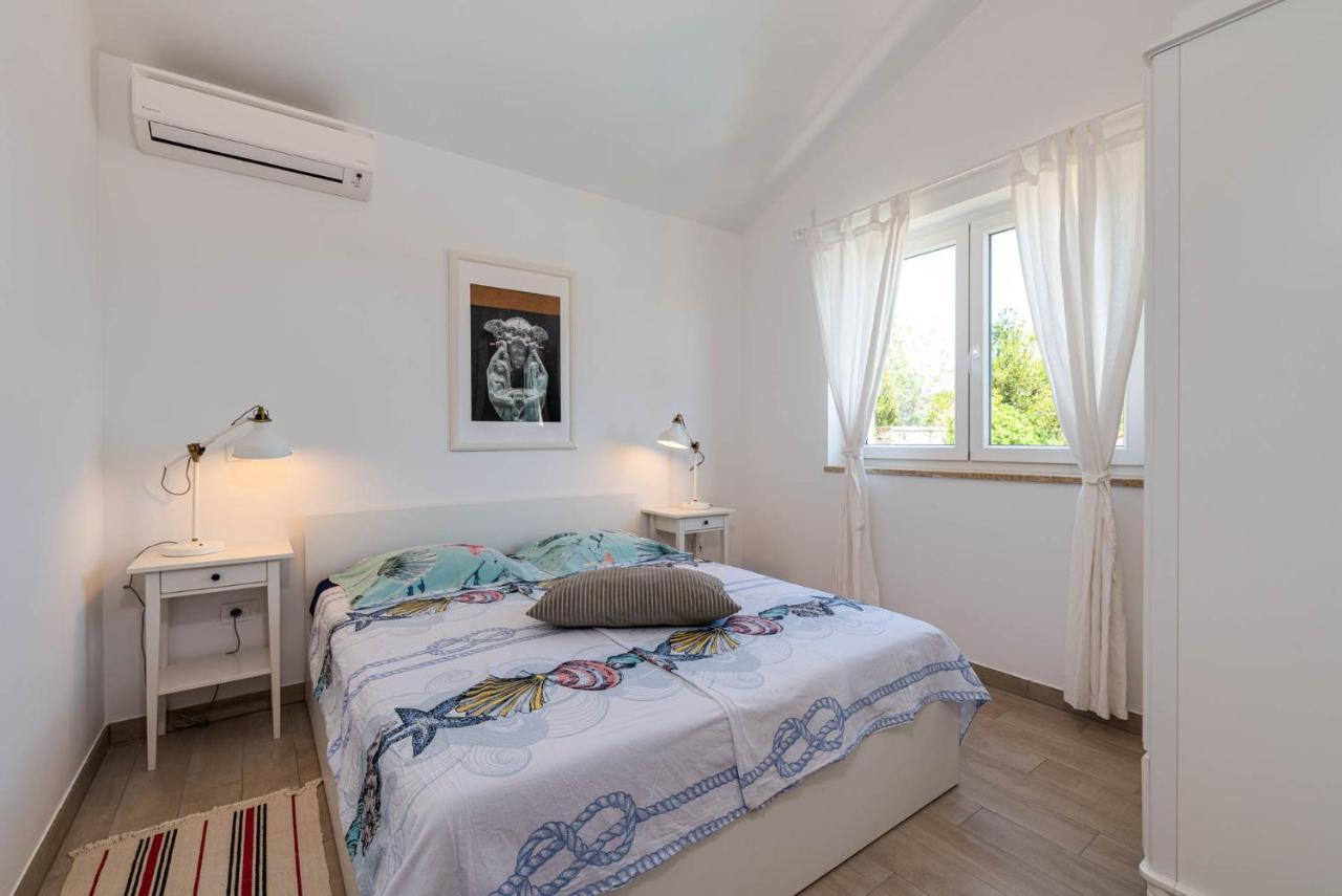 Villas Kolumbera With Private Pools Экстерьер фото