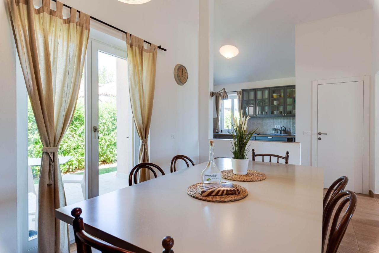 Villas Kolumbera With Private Pools Экстерьер фото